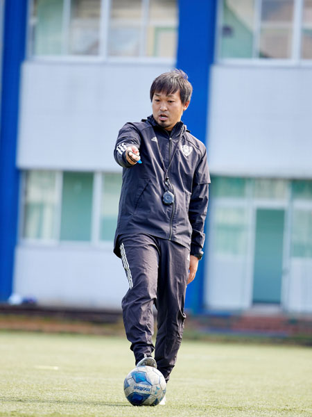 講師 コーチ紹介 サッカー業界への就職に強い専門学校 Japanサッカーカレッジ Cups