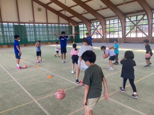 LINE_ALBUM_聖籠3小学校週末体験くらぶ　サッカーで遊ぼう！_240615_25